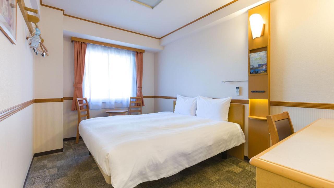 Toyoko Inn Osaka Hankyu Juso-Eki Nishi-Guchi No.1 Exterior photo