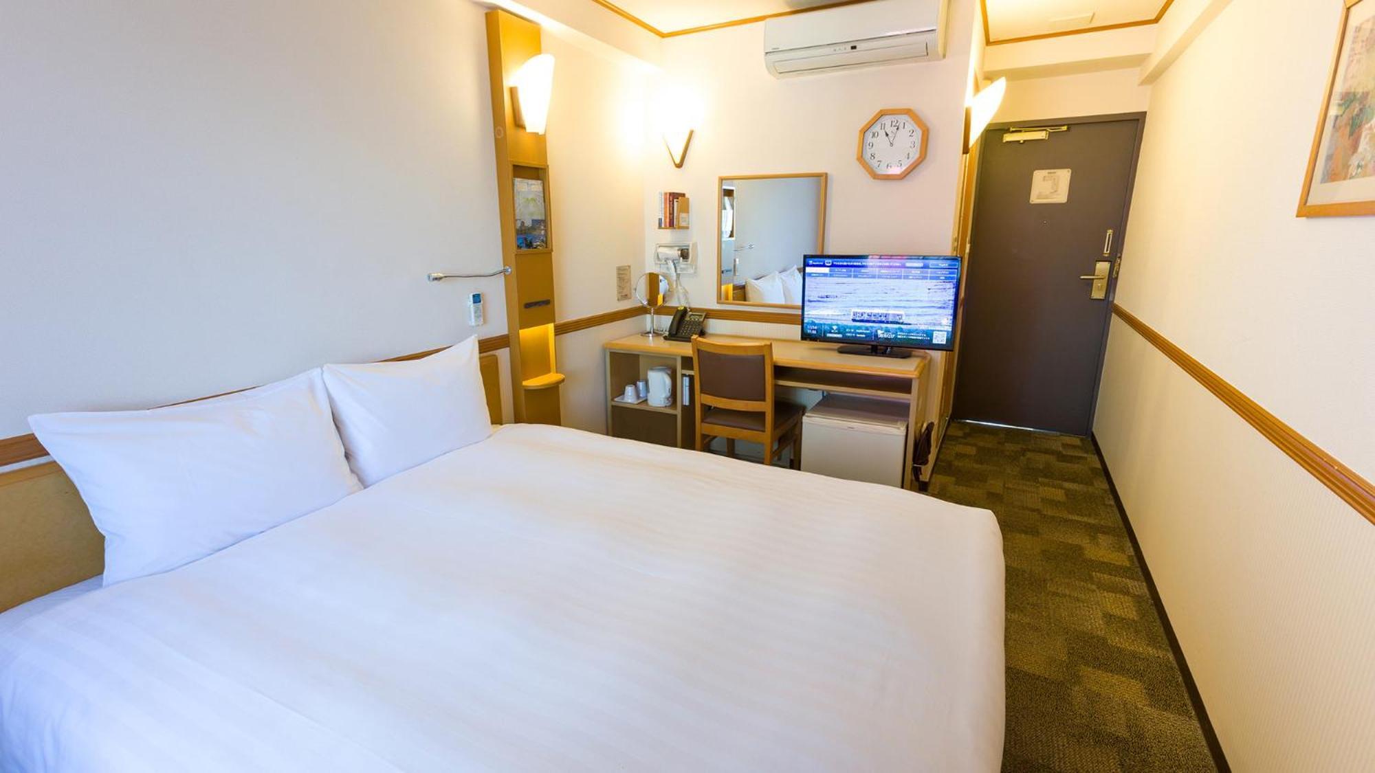 Toyoko Inn Osaka Hankyu Juso-Eki Nishi-Guchi No.1 Room photo