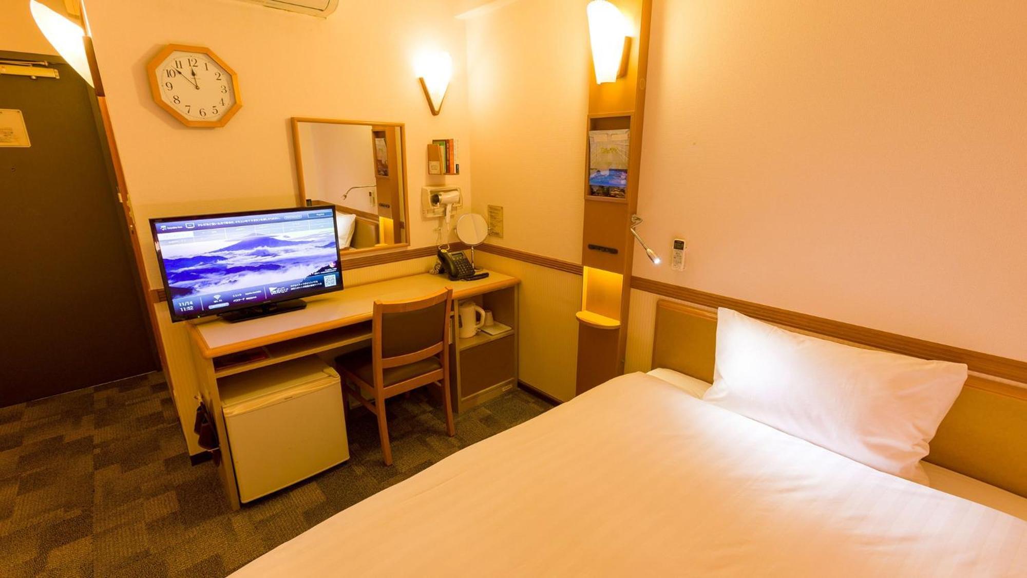 Toyoko Inn Osaka Hankyu Juso-Eki Nishi-Guchi No.1 Room photo